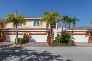 2390 SW Island Creek Trail, Palm City, FL 34990 - Photo 6