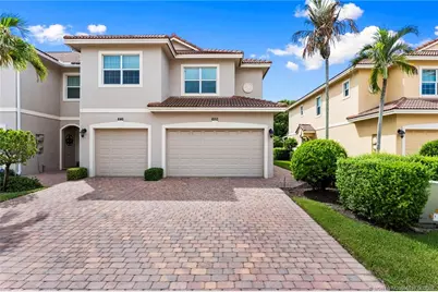 650 SW Glen Crest Way, Stuart, FL 34997 - Photo 6