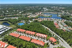 5012 SE Mariner Garden Cir, Stuart, FL 34997 - Photo 32