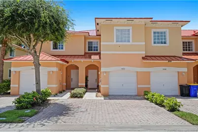 5012 SE Mariner Garden Circle, Stuart, FL 34997 - Photo 2