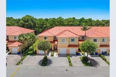 5012 SE Mariner Garden Circle, Stuart, FL 34997 - Photo 1