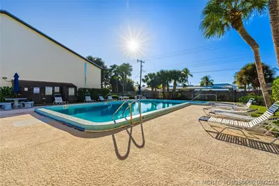 250 SE Four Winds Drive #105, Stuart, FL 34996 - Photo 22