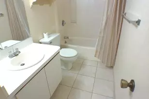 331 SW South River Dr, Stuart, FL 34997 - Photo 8