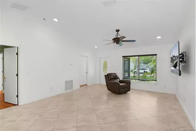 537 NW Billiar Avenue, Port Saint Lucie, FL 34983 - Photo 8