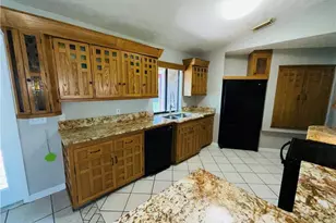 1634 SW Gemini Ln, Port Saint Lucie, FL 34984 - Photo 8