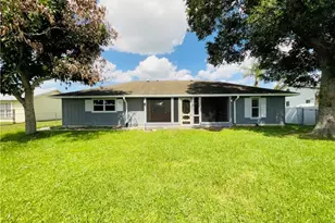 1634 SW Gemini Ln, Port Saint Lucie, FL 34984 - Photo 18