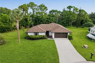 2101 SE Dolphin Rd, Port Saint Lucie, FL 34952 - Photo 4