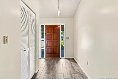 2101 SE Dolphin Road, Port Saint Lucie, FL 34952 - Photo 6