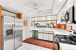 184 NE Edgewater Dr, Stuart, FL 34996 - Photo 18