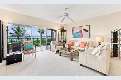 184 NE Edgewater Drive #1104, Stuart, FL 34996 - Photo 10