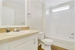 264 NE Oak St, Stuart, FL 34994 - Photo 20