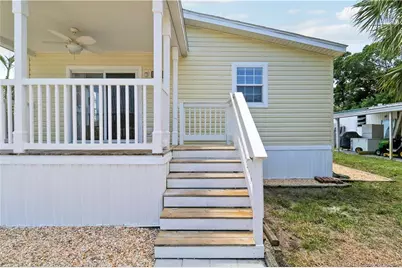 264 NE Oak Street, Stuart, FL 34994 - Photo 32