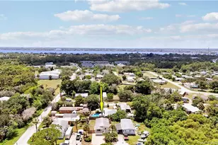 264 NE Oak St, Stuart, FL 34994 - Photo 28