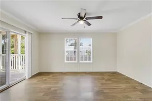 264 NE Oak St, Stuart, FL 34994 - Photo 6