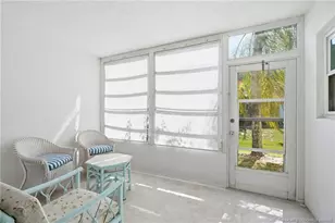 2950 SE Ocean Blvd SE, Stuart, FL 34996 - Photo 10