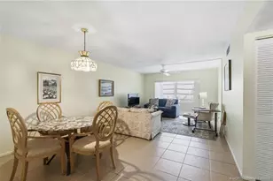 2950 SE Ocean Blvd SE, Stuart, FL 34996 - Photo 6