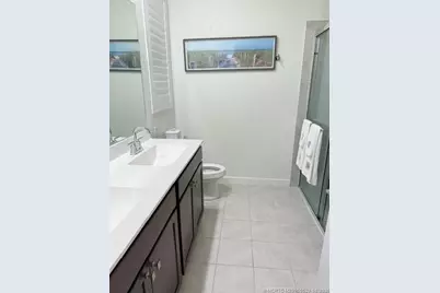 2890 NE Breezeway Circle, Jensen Beach, FL 34957 - Photo 12