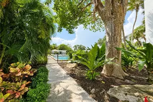 390 NE Edgewater Dr, Stuart, FL 34996 - Photo 50