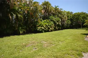 2600 S Kanner Hwy, Stuart, FL 34994 - Photo 8