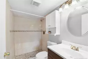 1008 Green Pine Blvd, West Palm Beach, FL 33409 - Photo 18