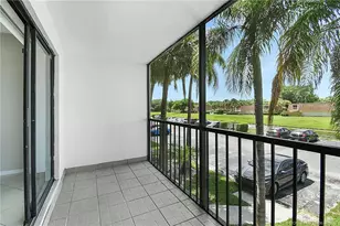 1008 Green Pine Blvd, West Palm Beach, FL 33409 - Photo 10