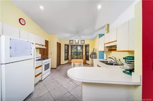 5713 Papaya Dr, Fort Pierce, FL 34982 - Photo 14