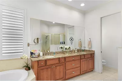 9400 Briarcliff Trace, Port Saint Lucie, FL 34986 - Photo 16
