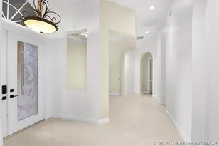 9400 Briarcliff Trace, Port Saint Lucie, FL 34986 - Photo 6