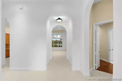 9400 Briarcliff Trace, Port Saint Lucie, FL 34986 - Photo 4