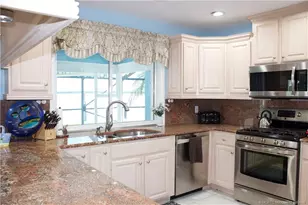 2744 NW Howard Creek Ln, Stuart, FL 34994 - Photo 6
