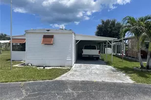 602 Tahiti Way NE, Jensen Beach, FL 34957 - Photo 2