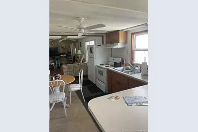 602 Tahiti Way NE, Jensen Beach, FL 34957 - Photo 10
