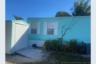 9 N Eric Circle, Greenacres, FL 33463 - Photo 2