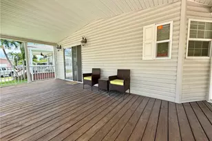 4046 3rd Ct, Lantana, FL 33462 - Photo 4