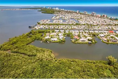 103 Aqua Ra Drive, Jensen Beach, FL 34957 - Photo 18