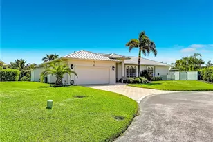 103 Aqua Ra Dr, Jensen Beach, FL 34957 - Photo 44