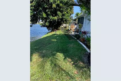 4181 68th Street N #885, West Palm Beach, FL 33404 - Photo 4