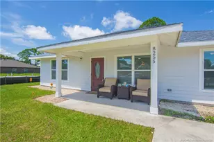 8255 105th Ct, Vero Beach, FL 32967 - Photo 2