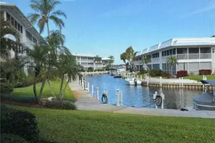1862 SW Palm City Rd, Stuart, FL 34994 - Photo 4