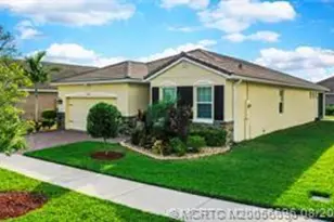 10568 SW Cambria Ln, Port Saint Lucie, FL 34987 - Photo 36