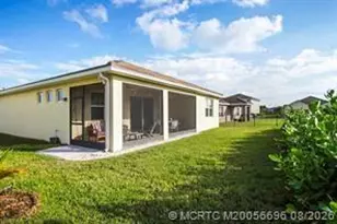 10568 SW Cambria Ln, Port Saint Lucie, FL 34987 - Photo 32