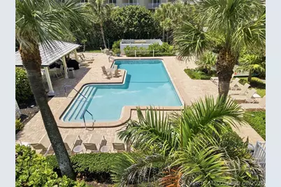 529 NE Plantation Road #407, Stuart, FL 34996 - Photo 4
