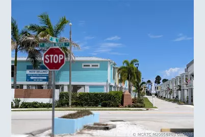 2457 NE Hickory Avenue, Jensen Beach, FL 34957 - Photo 6