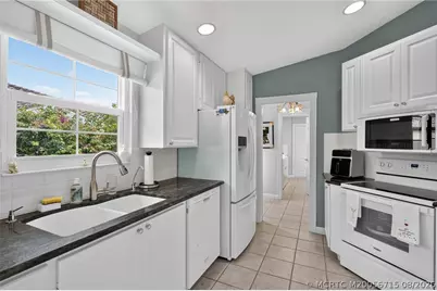 8232 SE Paurotis Lane, Hobe Sound, FL 33455 - Photo 26