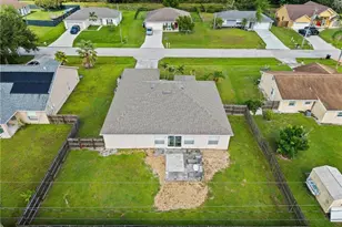 1726 SW Hampshire Ln, Port Saint Lucie, FL 34953 - Photo 34