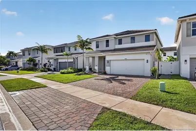 7102 Rockwood Road, Jupiter, FL 33458 - Photo 4