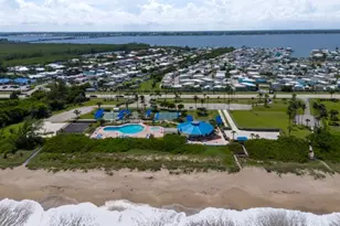 10725 S Ocean Dr, Jensen Beach, FL 34957 - Photo 30