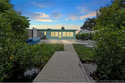 30 SW Hideaway Place, Stuart, FL 34994 - Photo 2