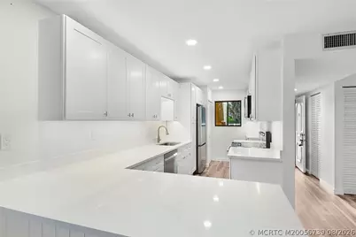 5303 SE Miles Grant Road #L101, Stuart, FL 34997 - Photo 16