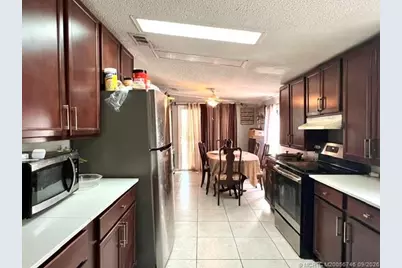 40 Plantation Boulevard, Lake Worth, FL 33467 - Photo 4